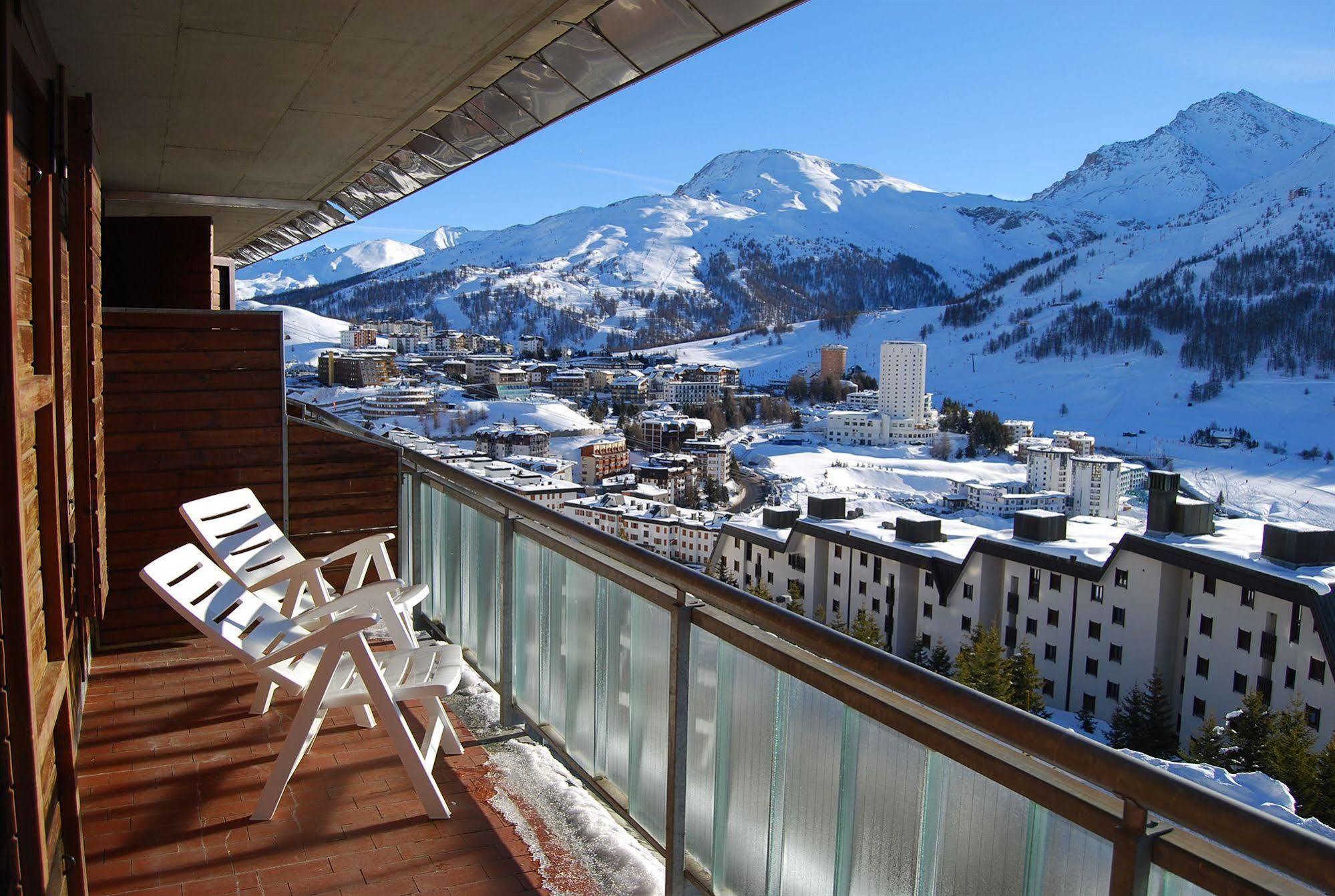 Palace 2 Sestriere Exterior foto
